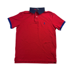 Ralph Lauren Polo rot mit blauem Kragen – Vorderseite