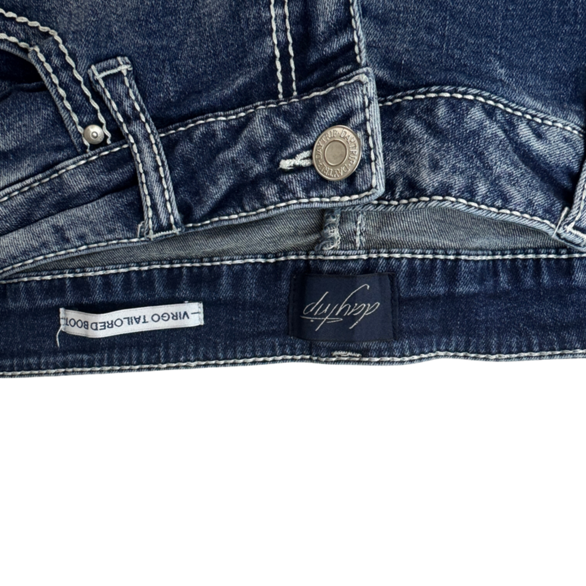 Daytrip Jeans Bund mit Etikett