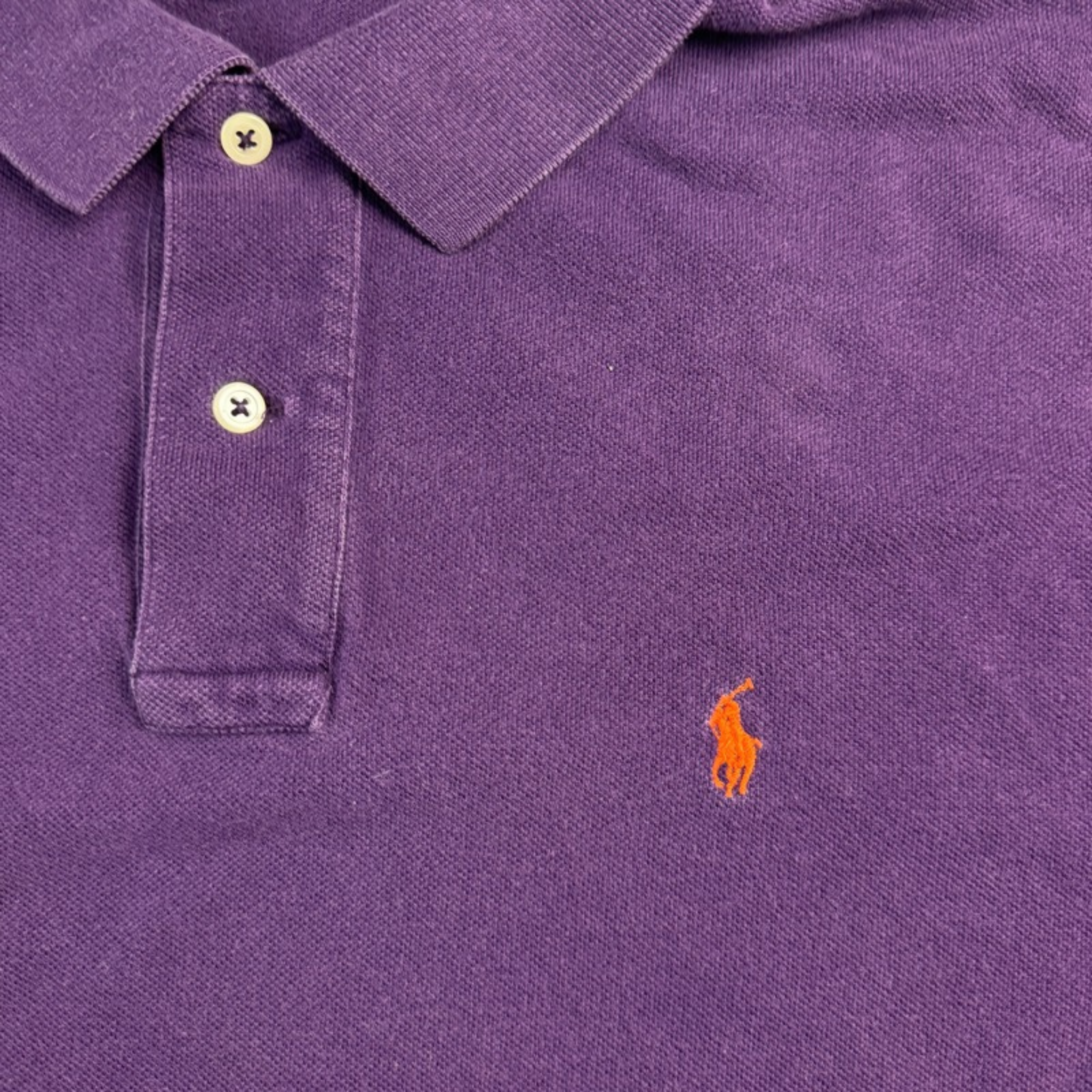 Ralph Lauren Polo lila – Detail Logo