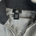 Calvin Klein Pullover – Etikett