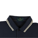 Fred Perry Polo Kragen und Etikett