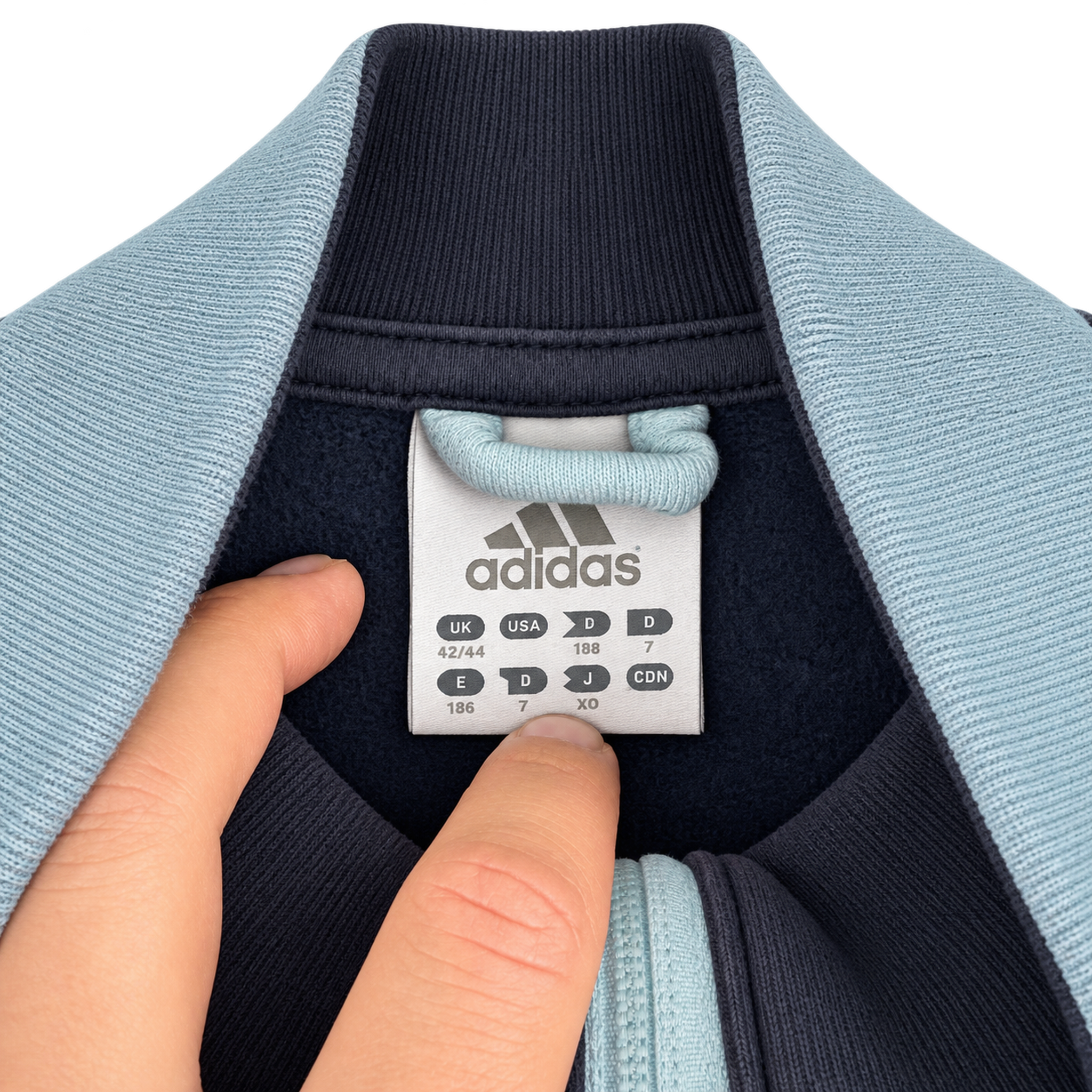 Adidas Jacke (M) Größenetikett